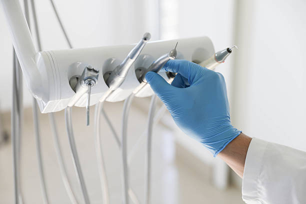 Professional Dental Crowns And Bridges technician working in Braddock, VA